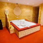 Venus Valladolid 호텔 3*
