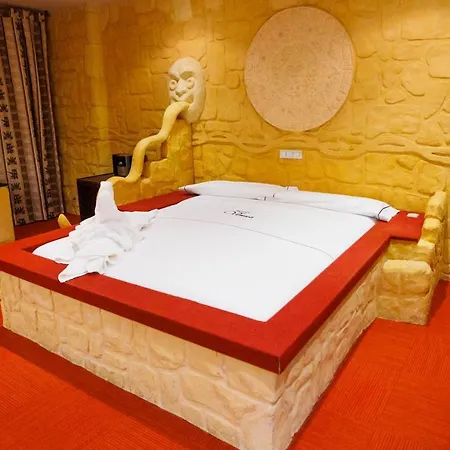 Motel Venus Valladolid Hotel 3*