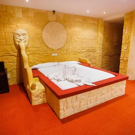 Motel Venus Valladolid Hotel 3*