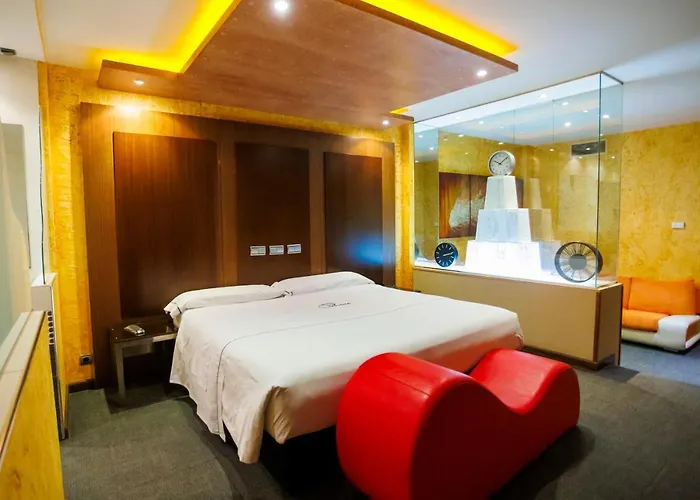 호텔 Venus Valladolid 3*