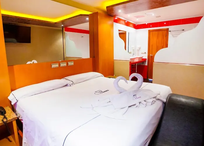 Venus Valladolid 호텔